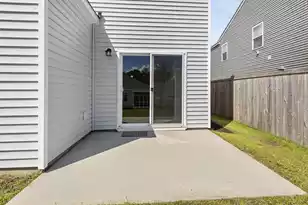 186 Cloverleaf St, Summerville, SC 29483 - Photo 48