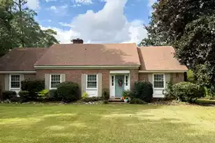 465 Pike St, Orangeburg, SC 29115 - Photo 1