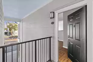 130 River Landing Dr, Charleston, SC 29492 - Photo 4