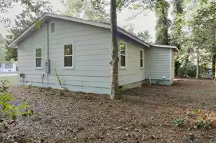 109 Bishop St, Walterboro, SC 29488 - Photo 32