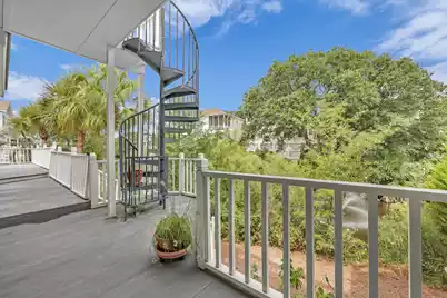 1 Pelican Reach, Isle Of Palms, SC 29451 - Photo 28