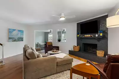 1205 Ventura Place, Mount Pleasant, SC 29464 - Photo 2