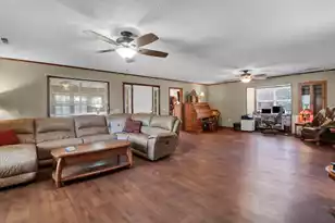 274 Campbell Rd, Ridgeville, SC 29472 - Photo 36