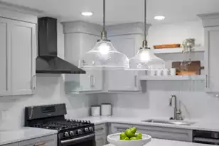 125 Plymouth Ave, Charleston, SC 29412 - Photo 8