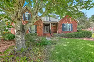 301 Bellerive Ln, Summerville, SC 29483 - Photo 2