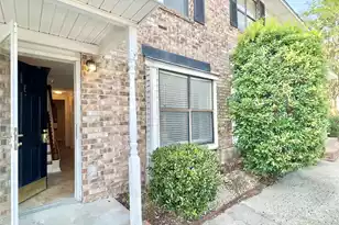 1910 Tropicana Rd, North Charleston, SC 29406 - Photo 2