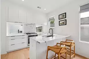 199 Fishburne St, Charleston, SC 29403 - Photo 8