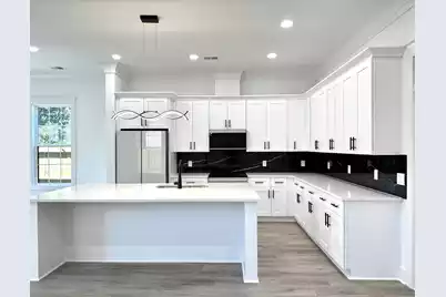 1983 Hugo Avenue, North Charleston, SC 29405 - Photo 8