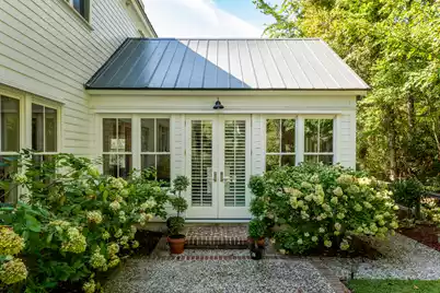 1142 Fulton Hall Lane, Mount Pleasant, SC 29466 - Photo 34