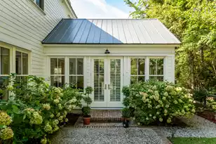 1142 Fulton Hall Ln, Mount Pleasant, SC 29466 - Photo 34