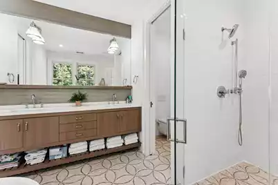 1142 Fulton Hall Lane, Mount Pleasant, SC 29466 - Photo 22