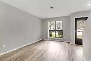10 Bass Ln, Charleston, SC 29412 - Photo 6