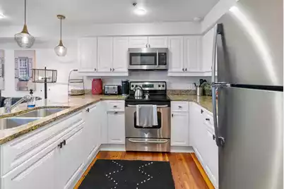 377 King Street #203, Charleston, SC 29401 - Photo 4