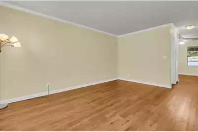 6239 Lucille Drive Drive #17-D, North Charleston, SC 29406 - Photo 10