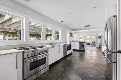 43 Enston Avenue N, Charleston, SC 29403 - Photo 10
