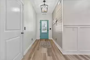 110 Haverhill St, Summerville, SC 29486 - Photo 6