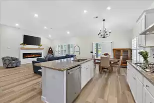 110 Haverhill St, Summerville, SC 29486 - Photo 12