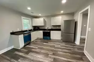 618 Boone Hill Rd, Summerville, SC 29483 - Photo 6