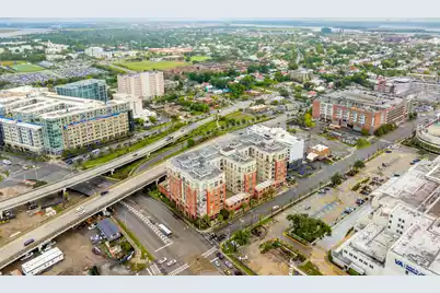 150 Bee Street #406, Charleston, SC 29401 - Photo 26