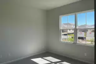 239 Bradford Pointe Dr W, Summerville, SC 29483 - Photo 4