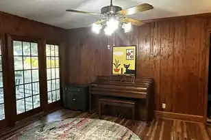 617 Pickwood Dr, Manning, SC 29102 - Photo 8