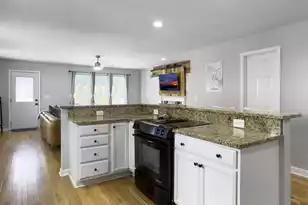 2462 Storen St, North Charleston, SC 29406 - Photo 16