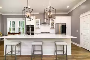 1646 Florentia St, Mount Pleasant, SC 29464 - Photo 4