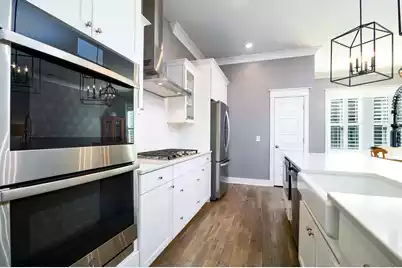 1646 Florentia Street, Mount Pleasant, SC 29464 - Photo 10