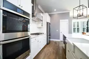 1646 Florentia St, Mount Pleasant, SC 29464 - Photo 10