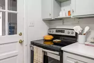 2 Ellen Ave, Mount Pleasant, SC 29464 - Photo 8