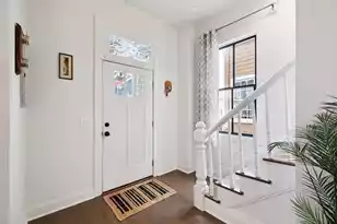 272 Coming St, Charleston, SC 29403 - Photo 4