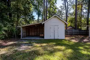 105 Pinewood St, Walterboro, SC 29488 - Photo 24