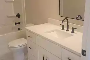 2551 Taylor St, North Charleston, SC 29406 - Photo 10