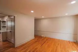 186 Queen St, Charleston, SC 29403 - Photo 14