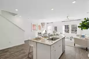 393 Tiliwa St, Summerville, SC 29486 - Photo 12