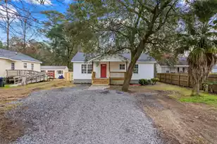 2945 Bobo Rd, Mount Pleasant, SC 29466 - Photo 4