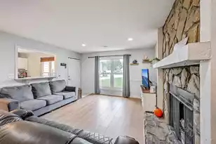 1841 Sundancer Ln, Goose Creek, SC 29445 - Photo 6
