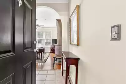 1900 Belle Isle Avenue #104, Mount Pleasant, SC 29464 - Photo 2