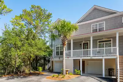 300 Kinloss Country Lane, Mount Pleasant, SC 29466 - Photo 1