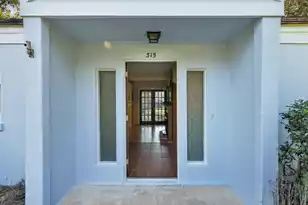 315 Hollywood Dr, Charleston, SC 29407 - Photo 2