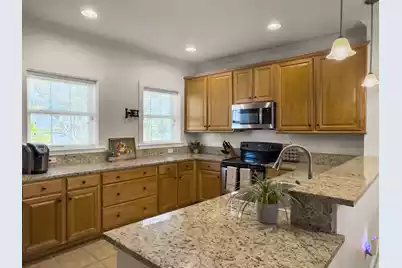 212 Etiwan Pointe Drive #115-5, Mount Pleasant, SC 29464 - Photo 4