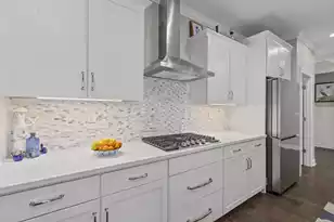 2856 Wagner Wy, Mount Pleasant, SC 29466 - Photo 14