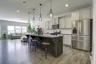 415 Snowy Plover Ln, Summerville, SC 29486 - Photo 4