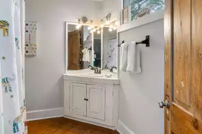 725 King Street, Mount Pleasant, SC 29464 - Photo 26