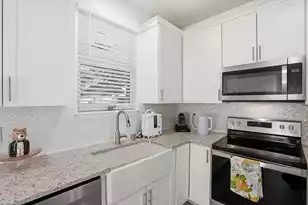 104 Hialeah Ct, Summerville, SC 29486 - Photo 8