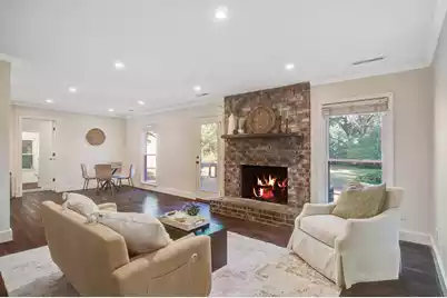 1138 Lee Shore Lane, Mount Pleasant, SC 29464 - Photo 4