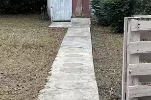 210 Orange St, Walterboro, SC 29488 - Photo 20