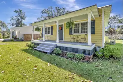 204 Hampton Street S, Summerville, SC 29483 - Photo 2