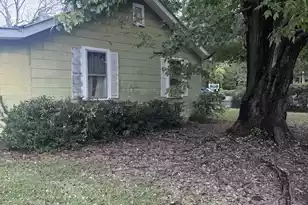 808 1st St W, Hampton, SC 29924 - Photo 2