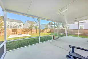 81 Red Blf St, Summerville, SC 29483 - Photo 32